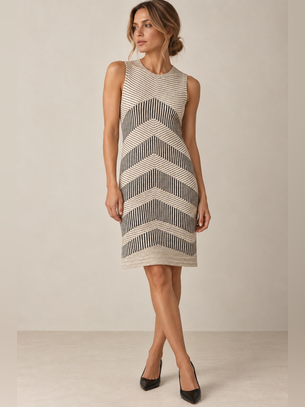 NIC+ZOE Sleeveless Chevron Midi Dress in Beige and Black